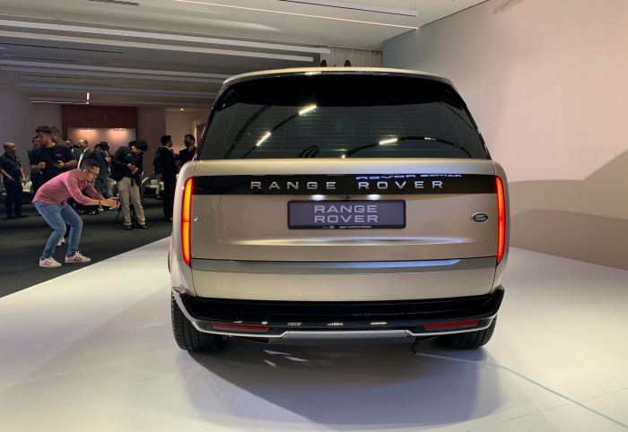 RANGE ROVER L460 KINI DI MALAYSIA. 4.4 V8 TURB0, 530PS/750NM, RM2.488 ...