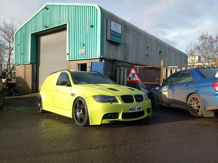 BMW M3 VAN PANEL PERTAMA DI DUNIA – PENGHANTARAN PENUH GAYA | Mekanika
