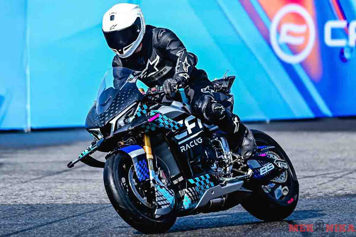 CFMOTO DAY 2026: BUNYI NADI V4 CFMOTO V4SR-RR BERGEMA DI CHINA | Mekanika