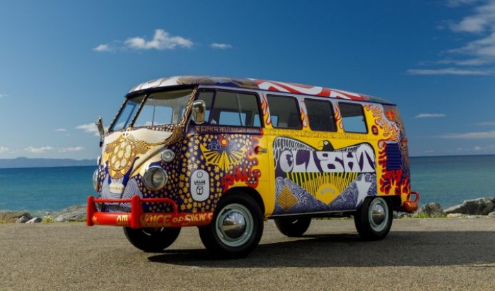 SELEPAS 50 TAHUN, VOLKSWAGEN TYPE 2 WOODSTOCK MUNCUL 